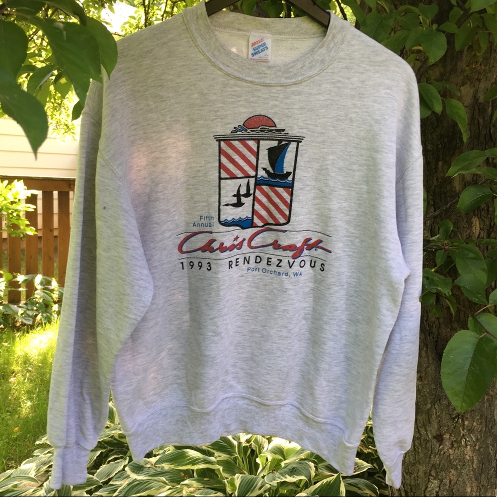 vintage chris craft sweatshirt 🌱